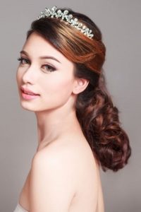 vintage bridal hairstyles at the best wedding hairdressers near me