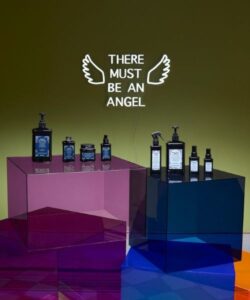Sustainable Davines Beautiful Things treatment protecting coloured and lightened hair in Wollaton Sustainable Davines Beautiful Things treatment protecting coloured and lightened hair in Wollaton