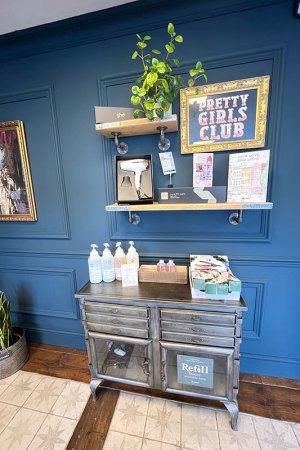 The Dumb Brunette Hair Salon in Wollaton, Nottingham